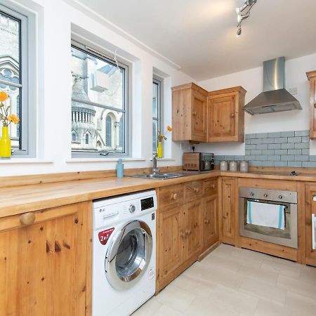 Pass The Keys Bright Modern One Bed Apartment - Bath City Centre エクステリア 写真