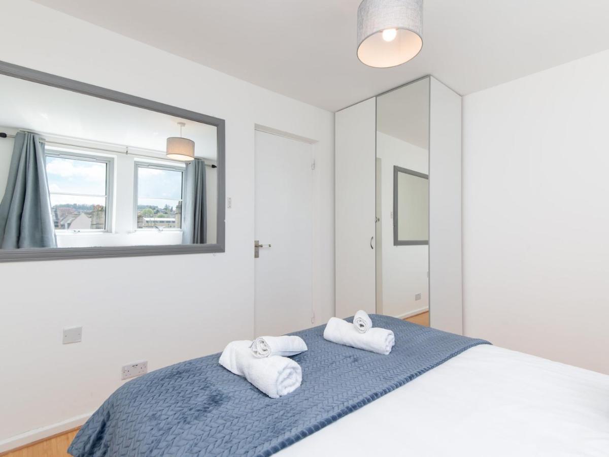 Pass The Keys Bright Modern One Bed Apartment - Bath City Centre エクステリア 写真