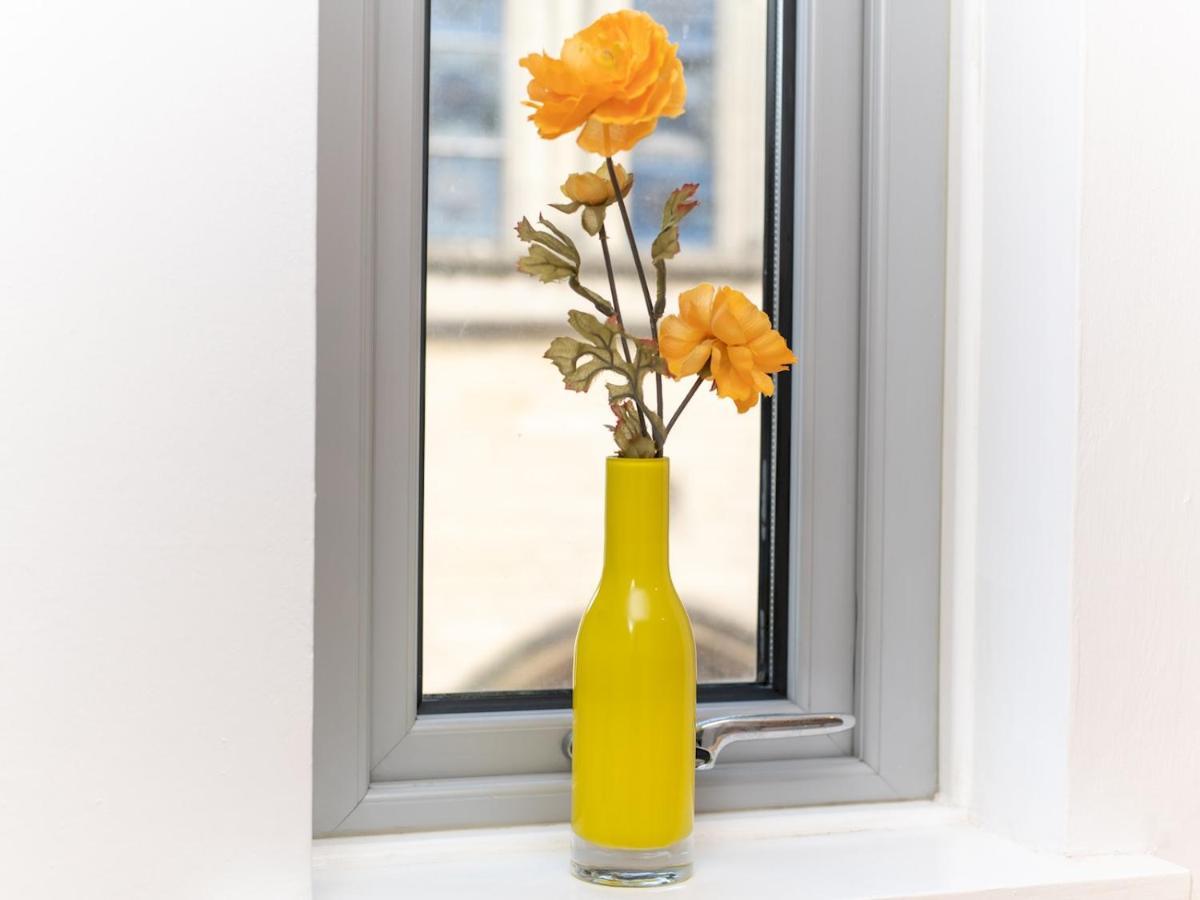 Pass The Keys Bright Modern One Bed Apartment - Bath City Centre エクステリア 写真